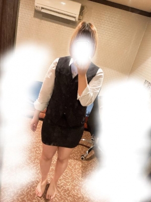 広島市中区薬研堀のヘルス AGORA（アゴラ）早朝6：00オープン!!厳選美人OLが連日多数出勤!!の写メ日記　出勤?画像