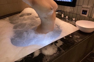 広島市中区薬研堀のヘルス AGORA（アゴラ）早朝6：00オープン!!厳選美人OLが連日多数出勤!!の写メ日記　ぽちってした？画像