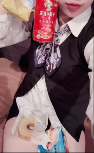 広島市中区薬研堀のヘルス AGORA（アゴラ）早朝6：00オープン!!厳選美人OLが連日多数出勤!!の写メ日記　います?画像