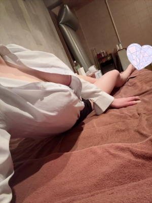 広島市中区薬研堀のヘルス AGORA（アゴラ）早朝6：00オープン!!厳選美人OLが連日多数出勤!!の写メ日記　アンナ出勤してます?画像