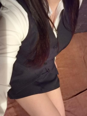 広島市中区薬研堀のヘルス AGORA（アゴラ）早朝6：00オープン!!厳選美人OLが連日多数出勤!!の写メ日記　後ろから画像