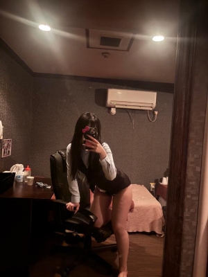 広島市中区薬研堀のヘルス AGORA（アゴラ）早朝6：00オープン!!厳選美人OLが連日多数出勤!!の写メ日記　会いに来て( ･ ･? )画像